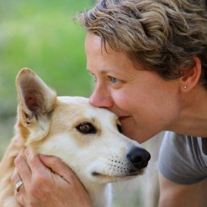 Chiara Olivucci con il suo cane Luna